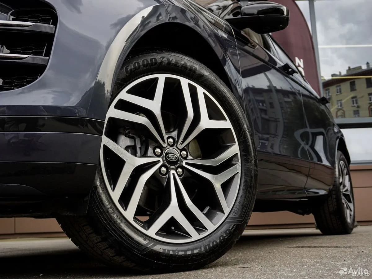 Land Rover Range Rover Evoque — фото 11
