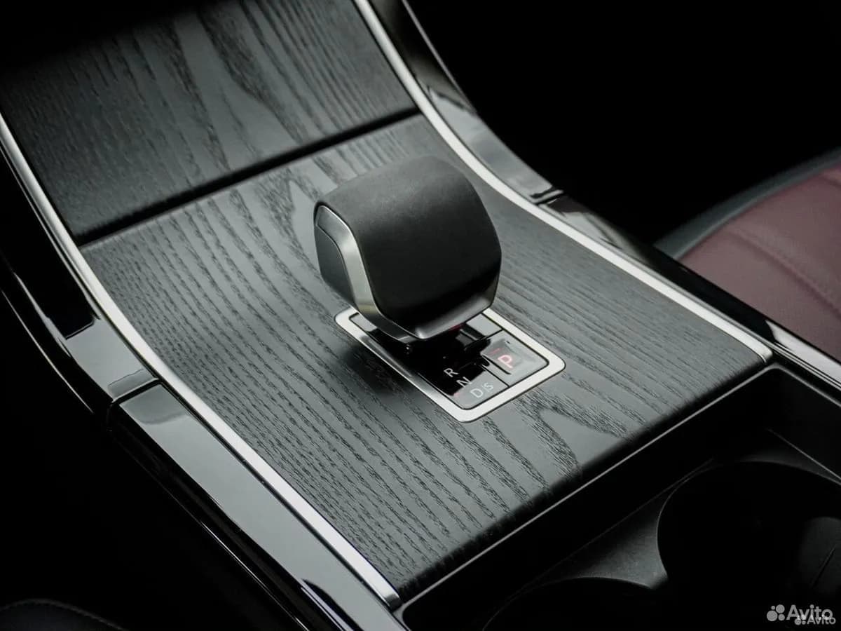 Land Rover Range Rover Evoque — фото 23