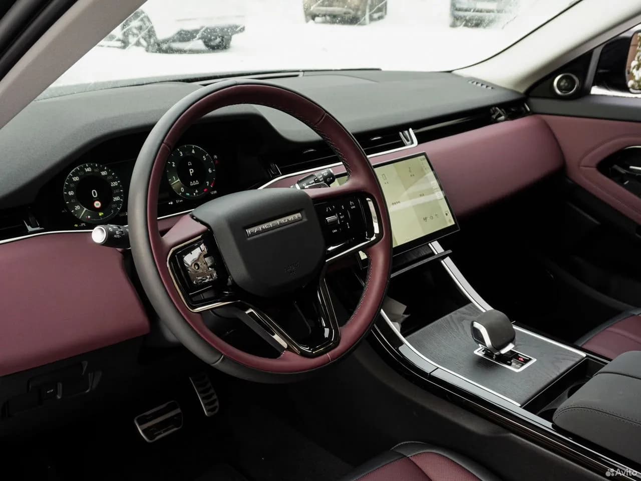 Land Rover Range Rover Evoque — фото 14