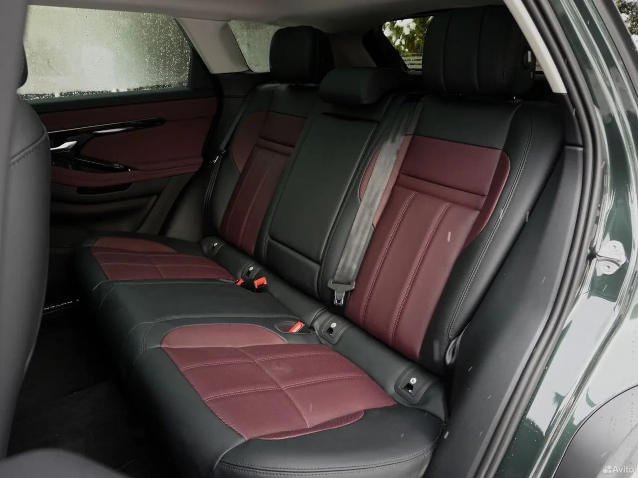 Land Rover Range Rover Evoque — фото 28