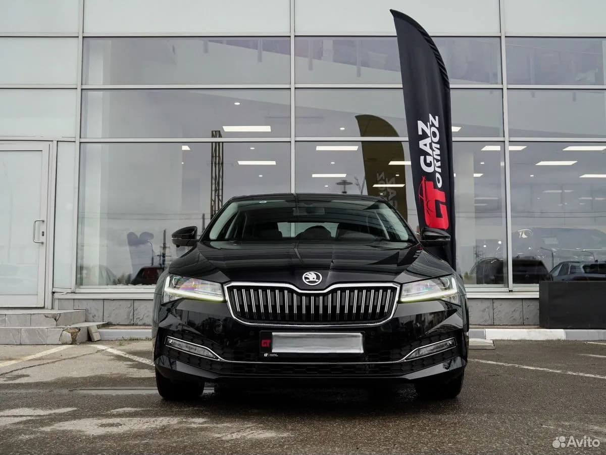 Skoda Superb — фото 2