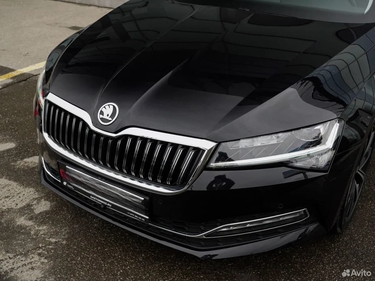 Skoda Superb — фото 11