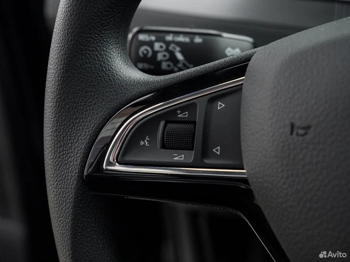Skoda Superb — фото 19