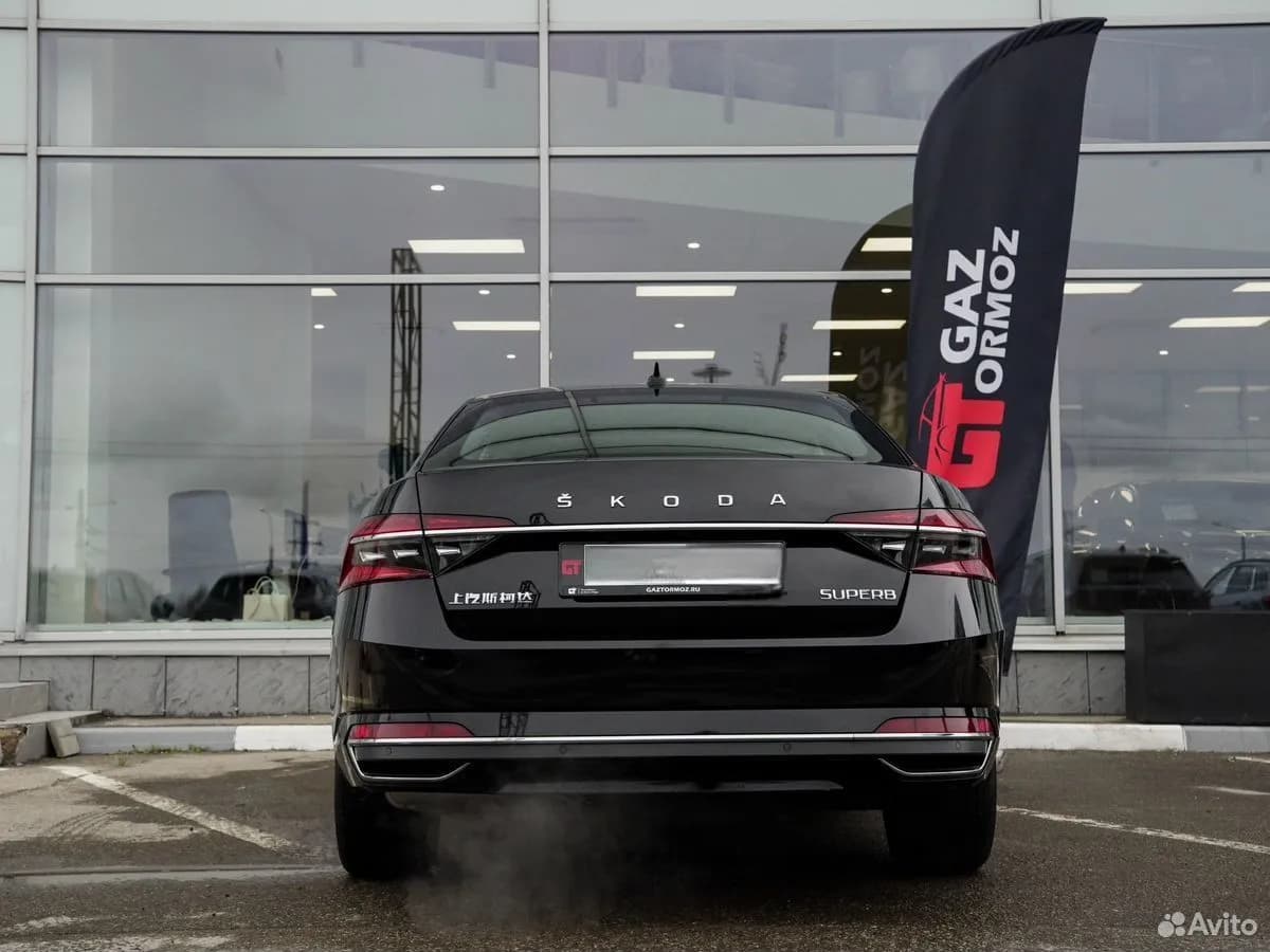 Skoda Superb — фото 7