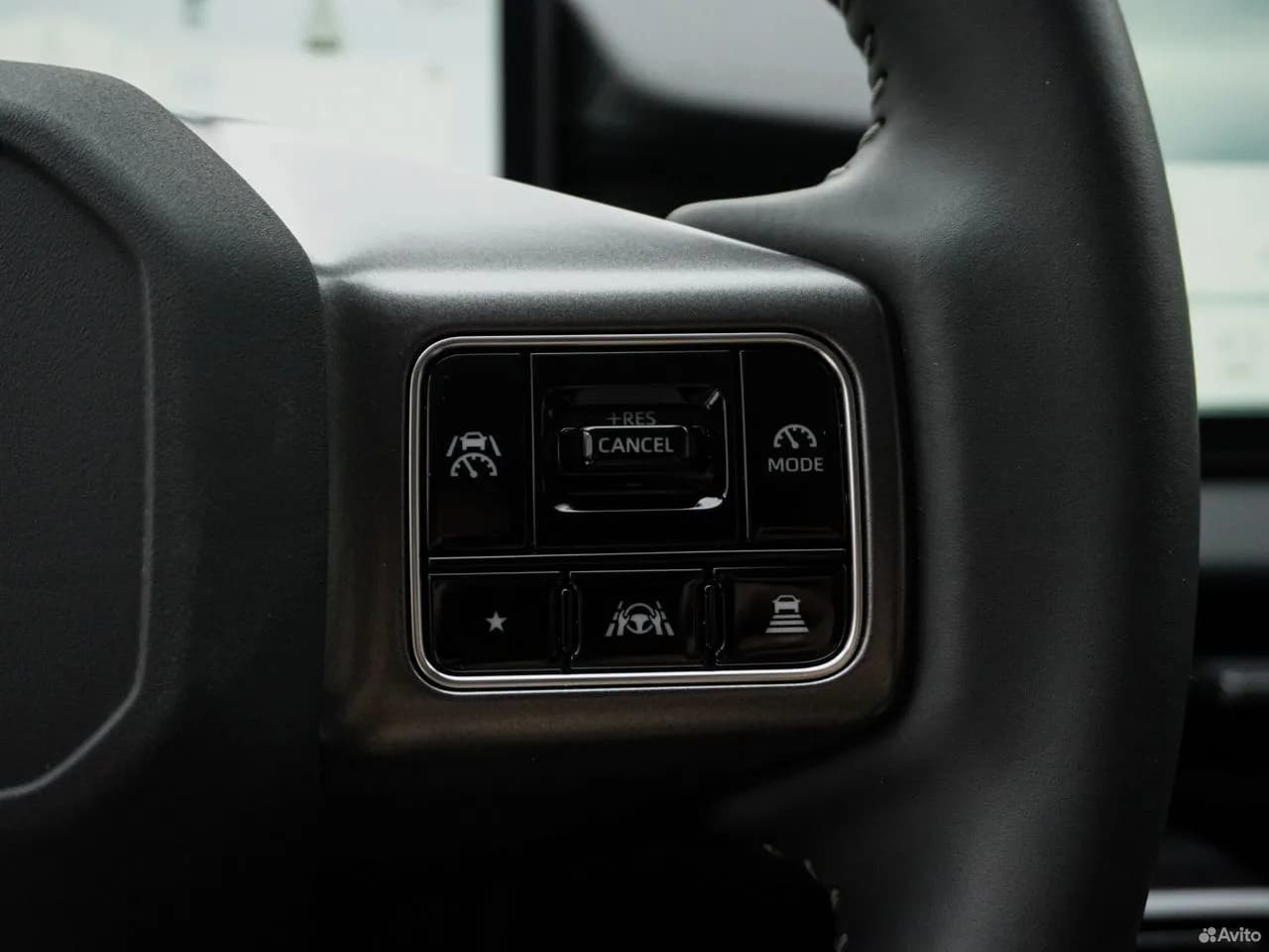 Toyota RAV4 — фото 13