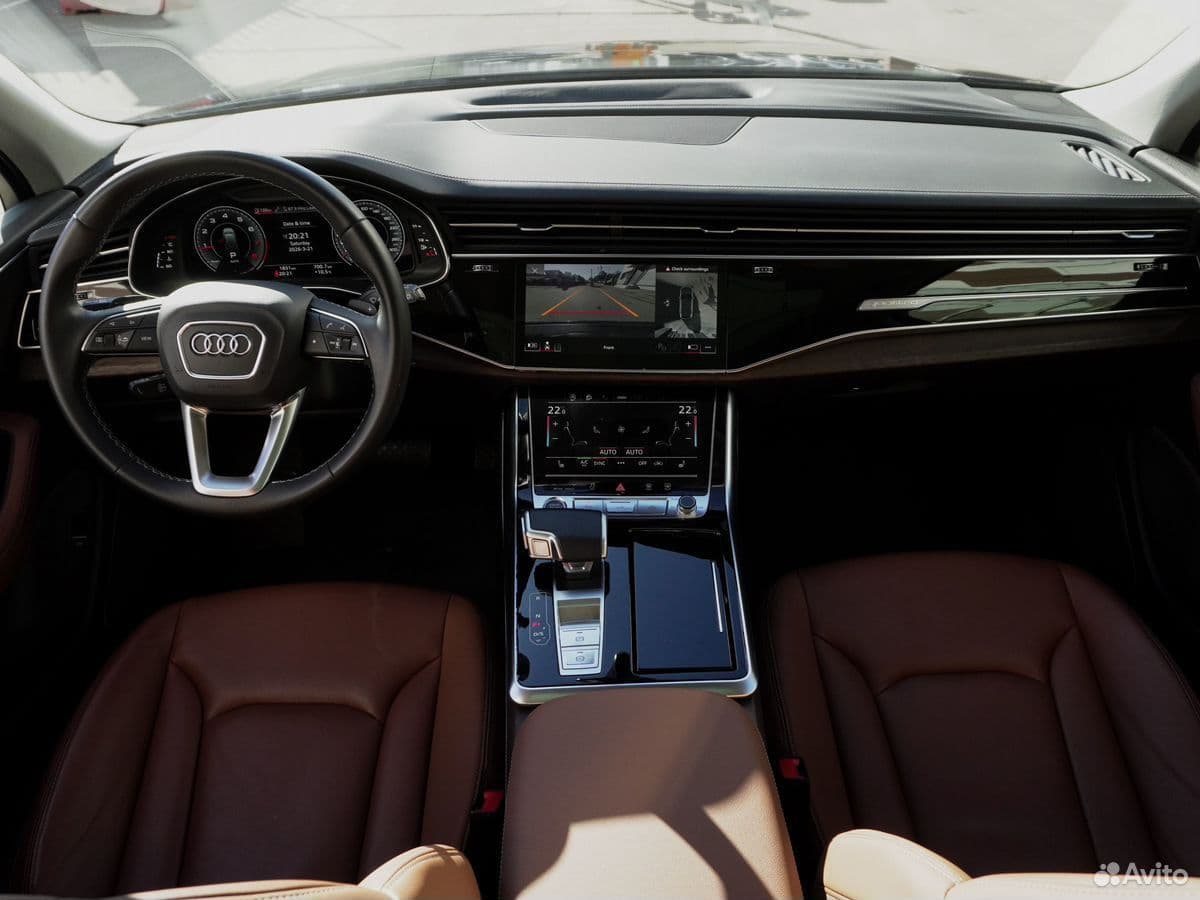 Audi Q7 — фото 27