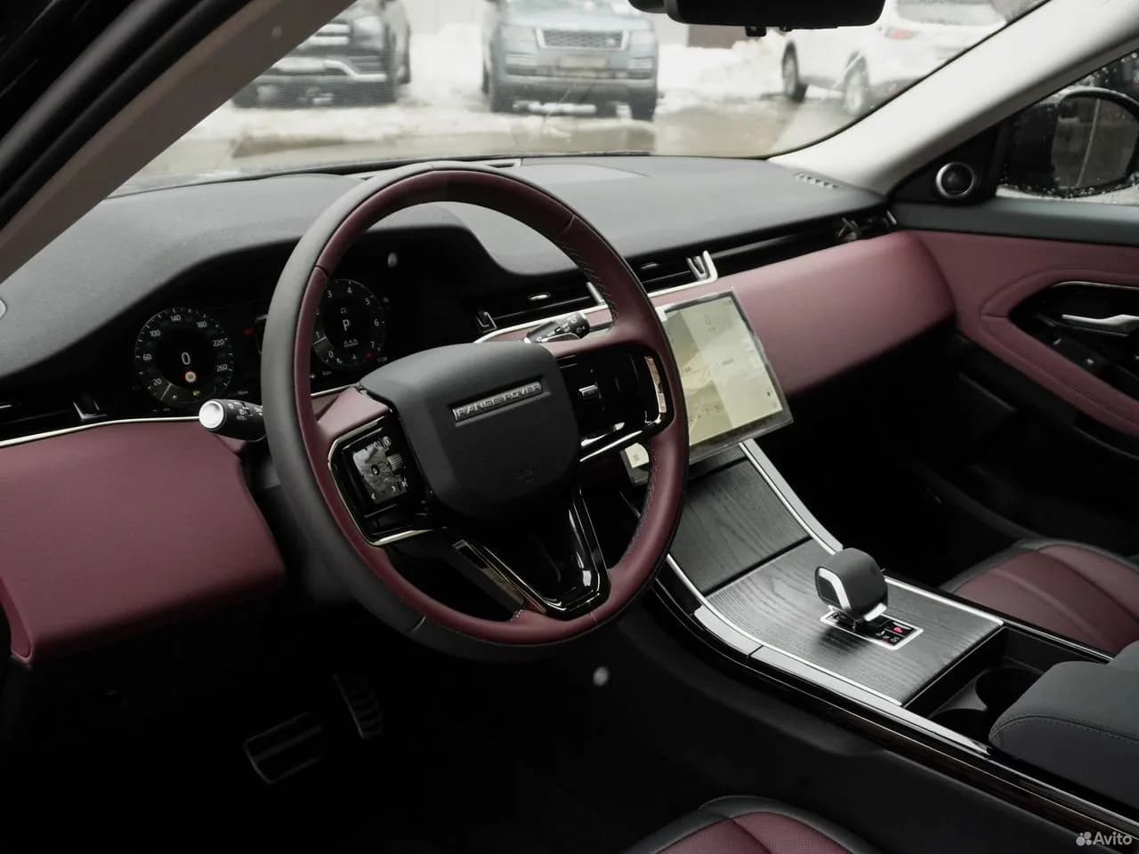 Land Rover Range Rover Evoque — фото 13
