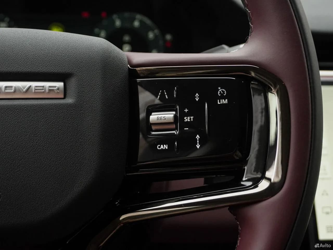 Land Rover Range Rover Evoque — фото 18