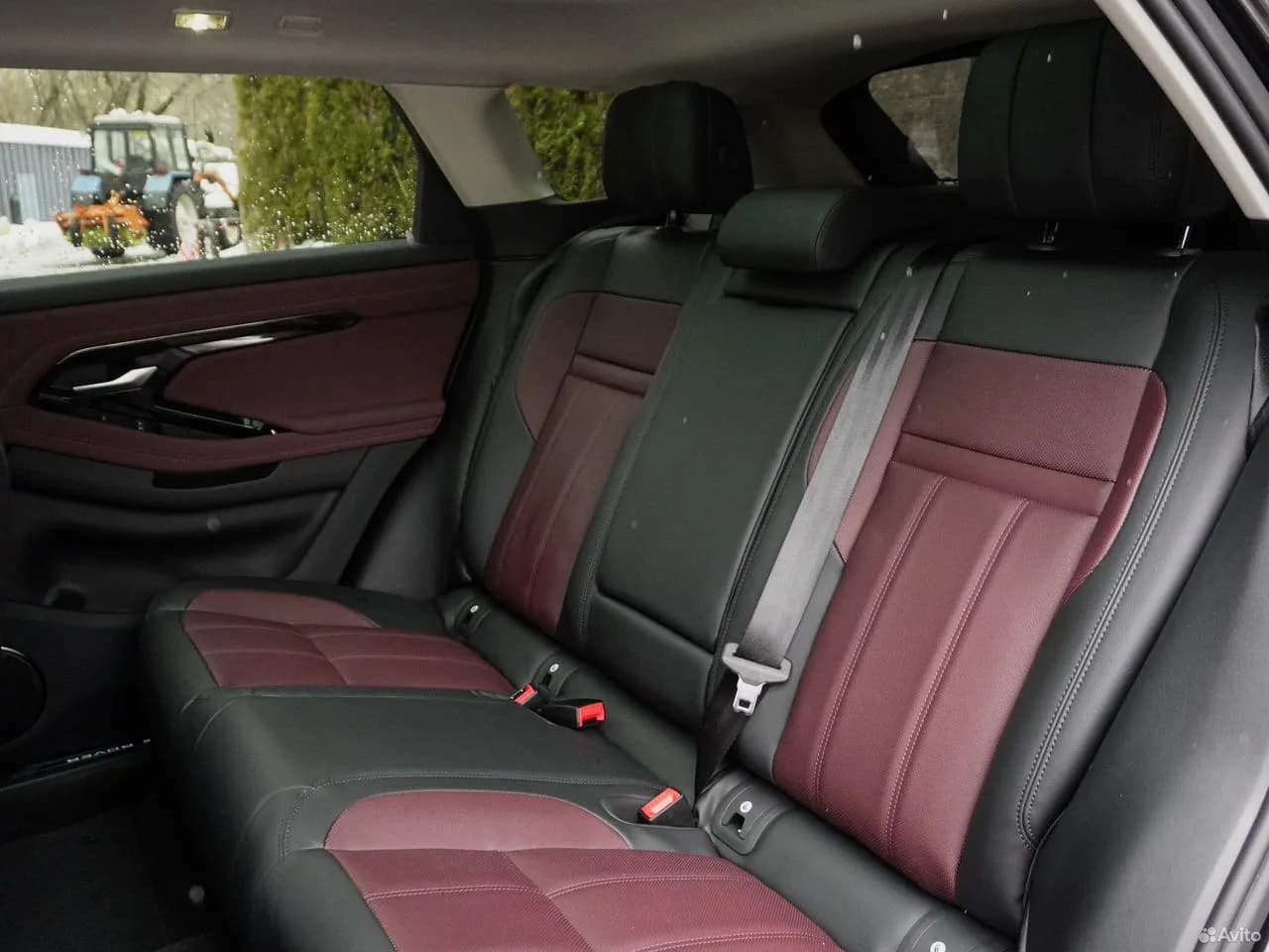 Land Rover Range Rover Evoque — фото 26