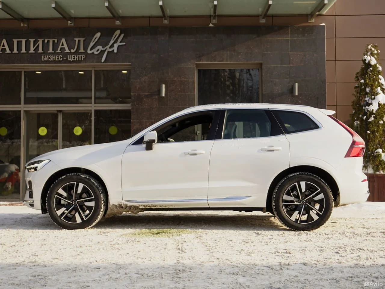 Volvo XC60 — фото 4