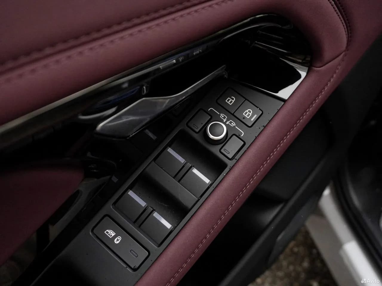 Land Rover Range Rover Evoque — фото 14