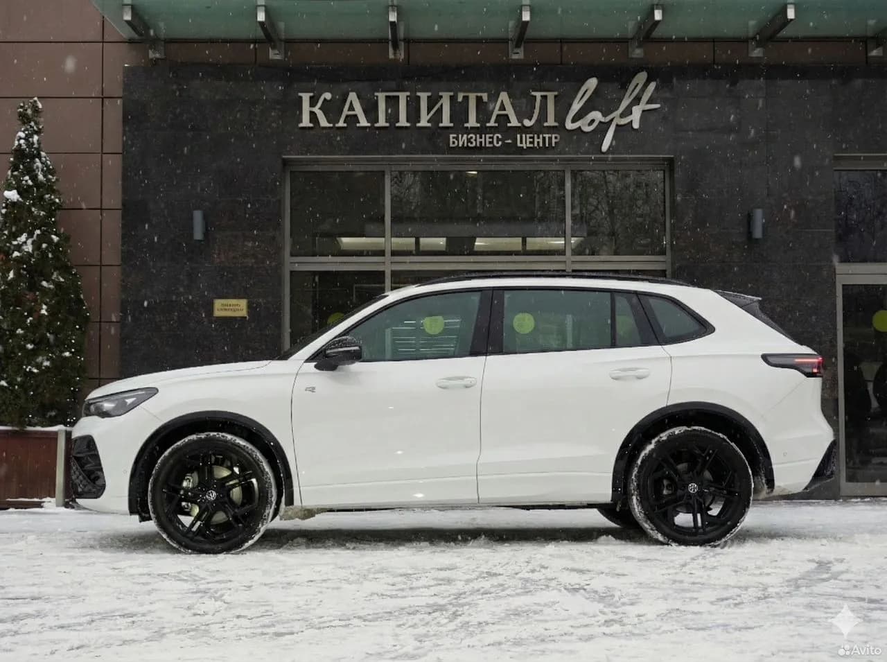 Volkswagen Tiguan L — фото 5