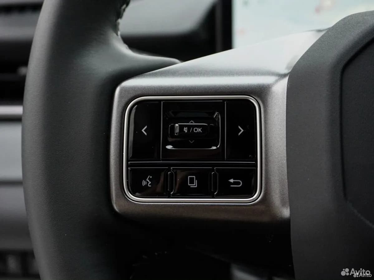 Toyota RAV4 — фото 14
