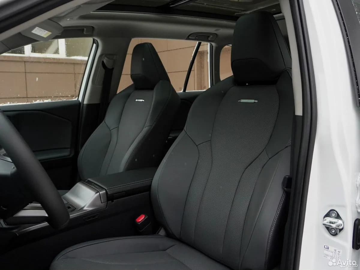 Toyota RAV4 — фото 21