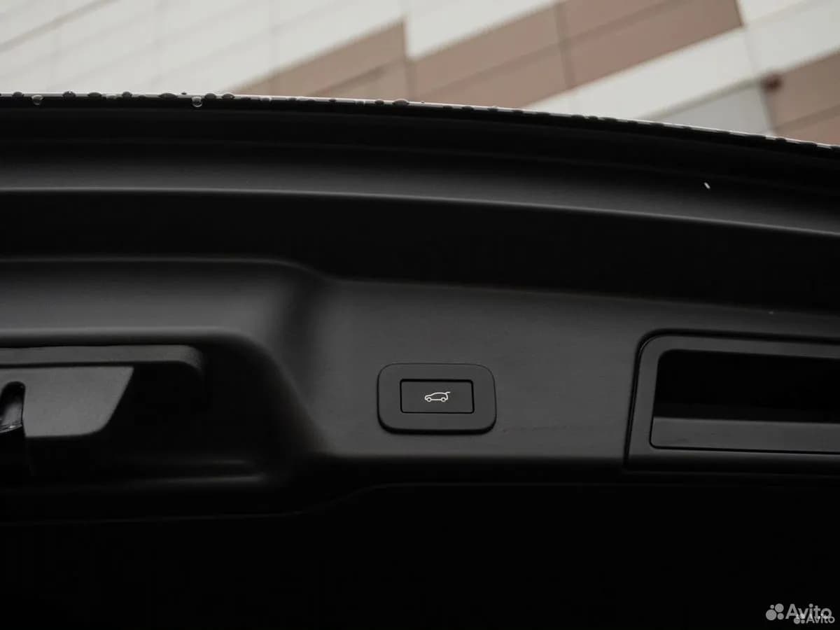 Land Rover Range Rover Evoque — фото 12