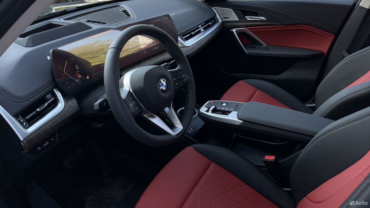 BMW X1 — фото 13