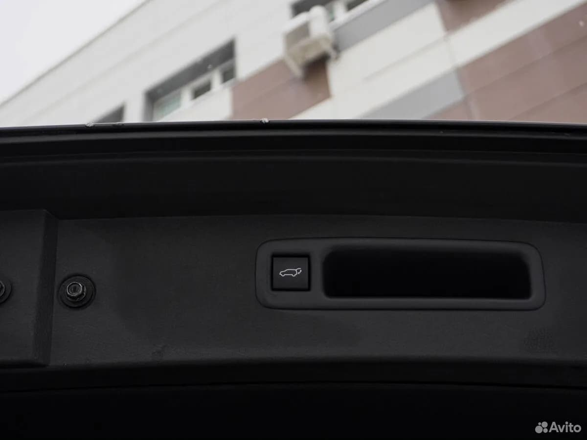 Toyota Highlander — фото 13