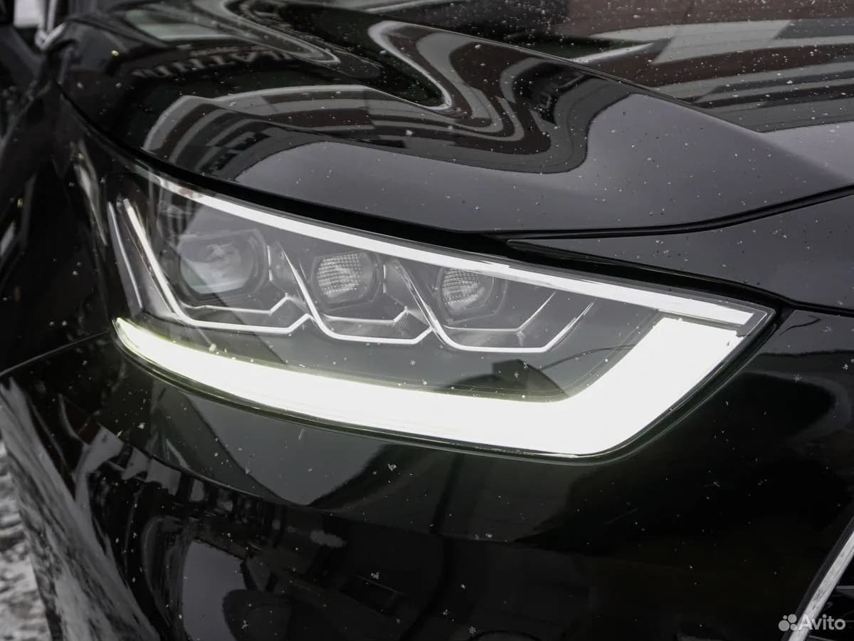 Toyota Highlander — фото 10
