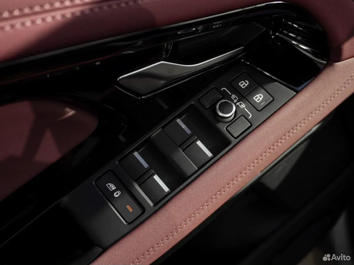 Land Rover Range Rover Evoque — фото 12