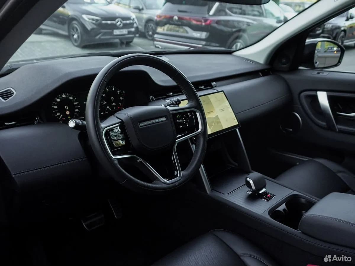 Land Rover Discovery Sport — фото 13