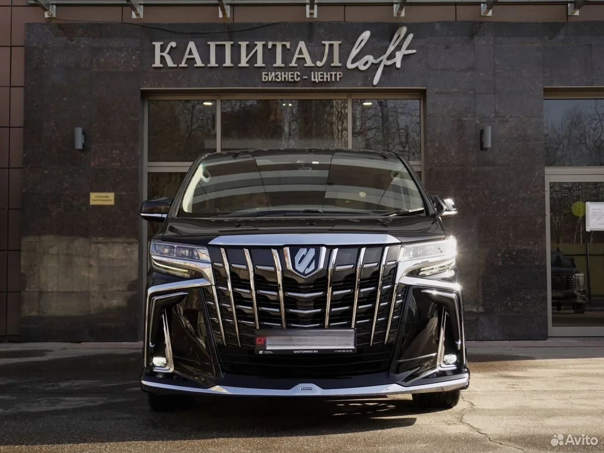 Toyota Alphard — фото 2