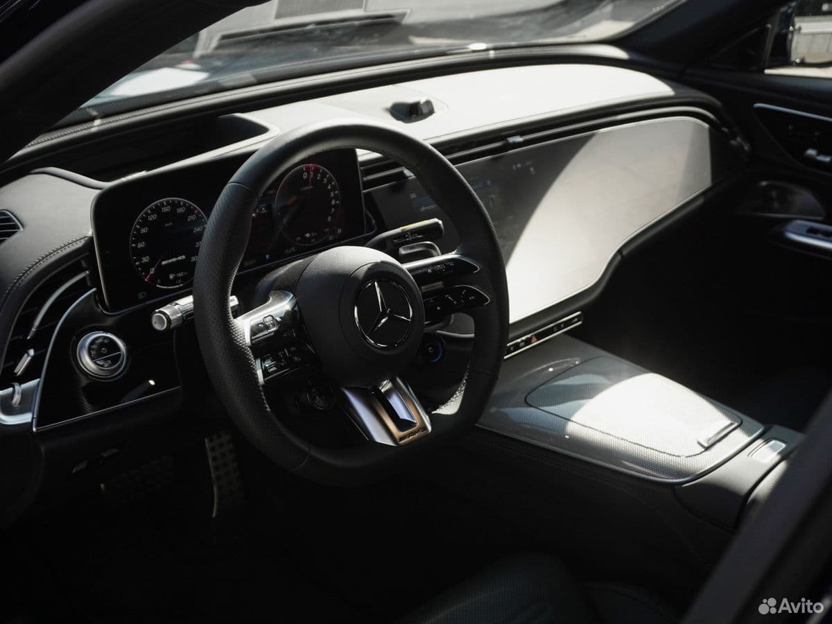 Mercedes-Benz E-класс AMG — фото 24