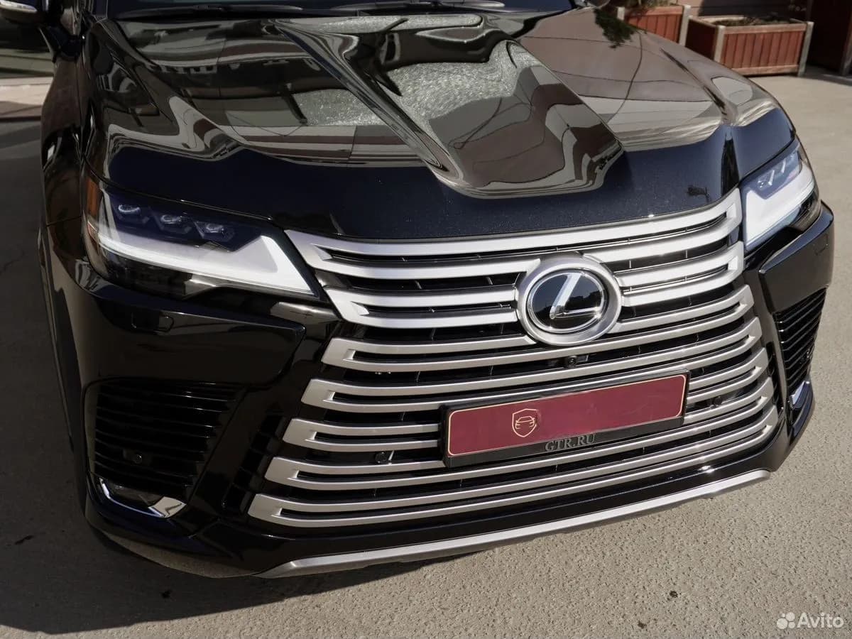Lexus LX — фото 11