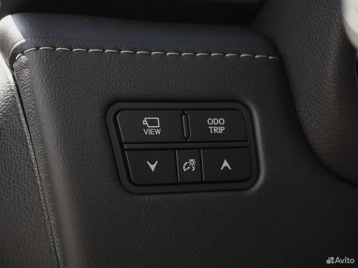 Lexus LX — фото 19