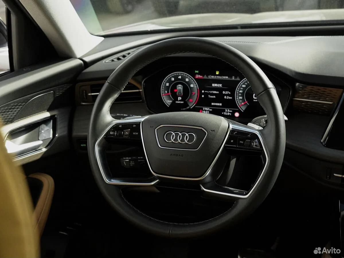 Audi Q6 — фото 34
