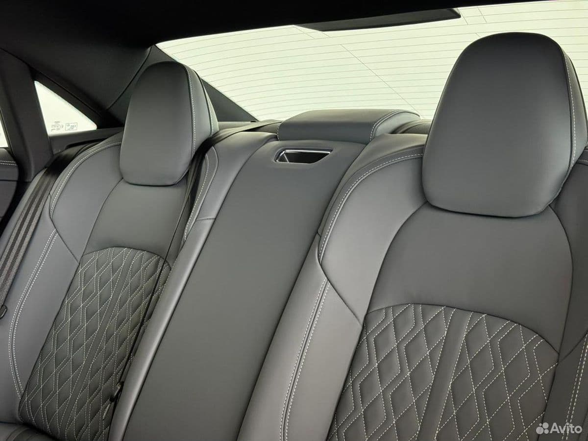 Audi A7L — фото 14