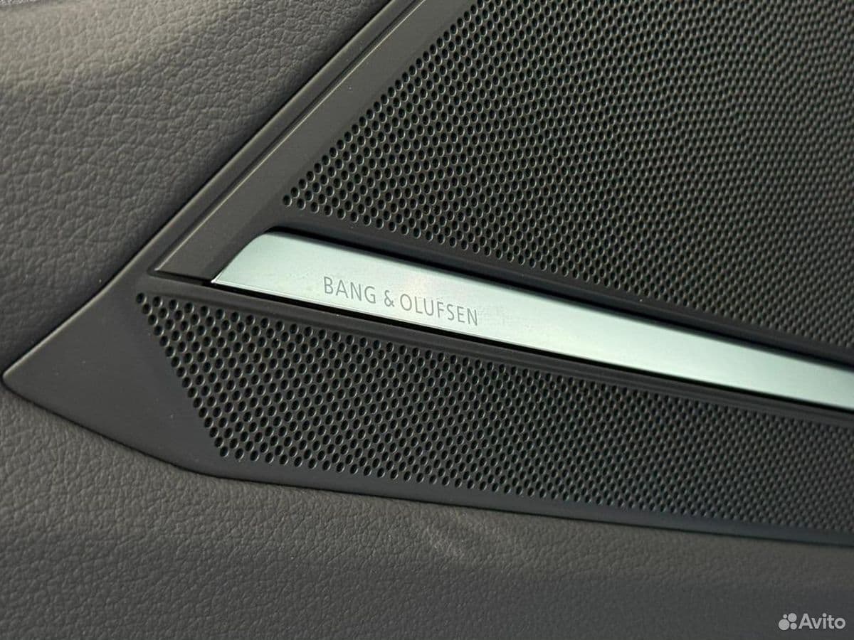 Audi A7L — фото 17