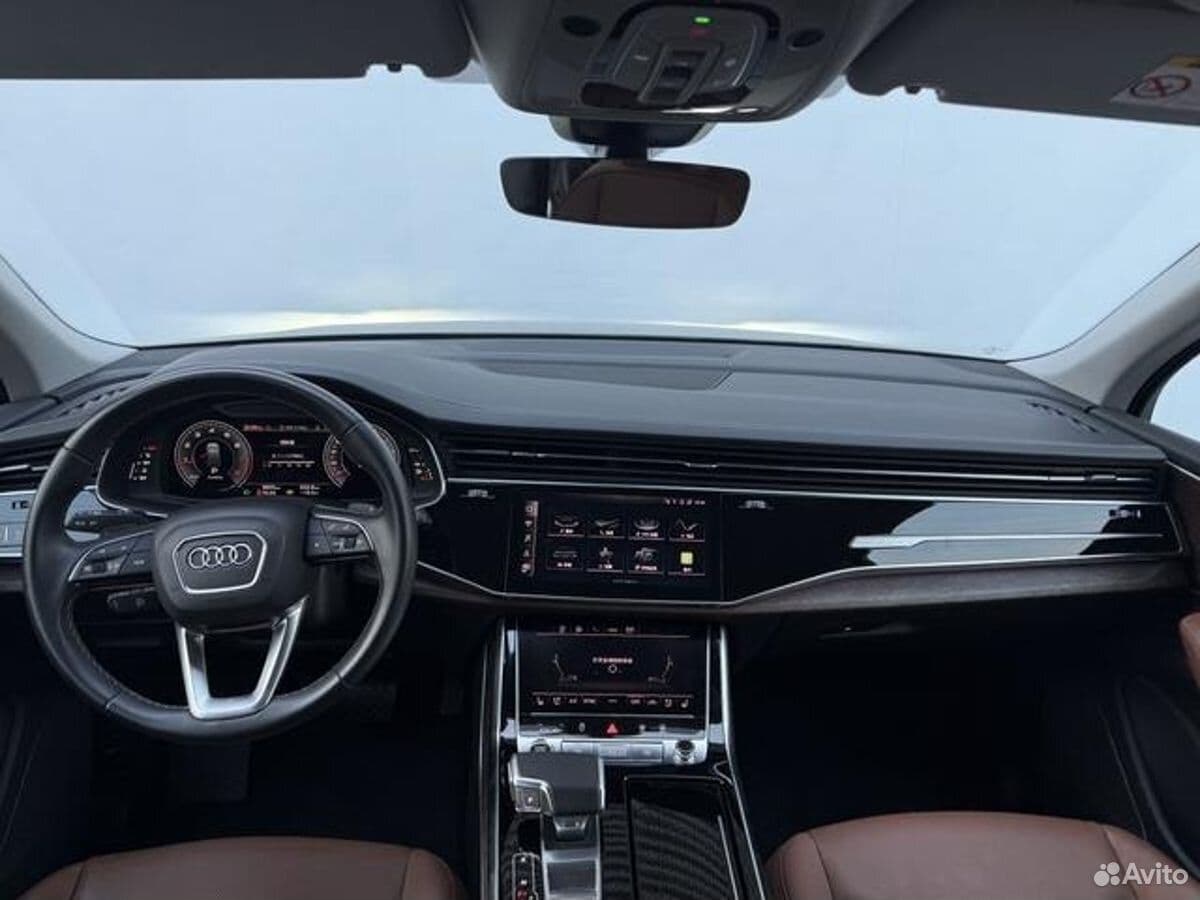 Audi Q7 — фото 6