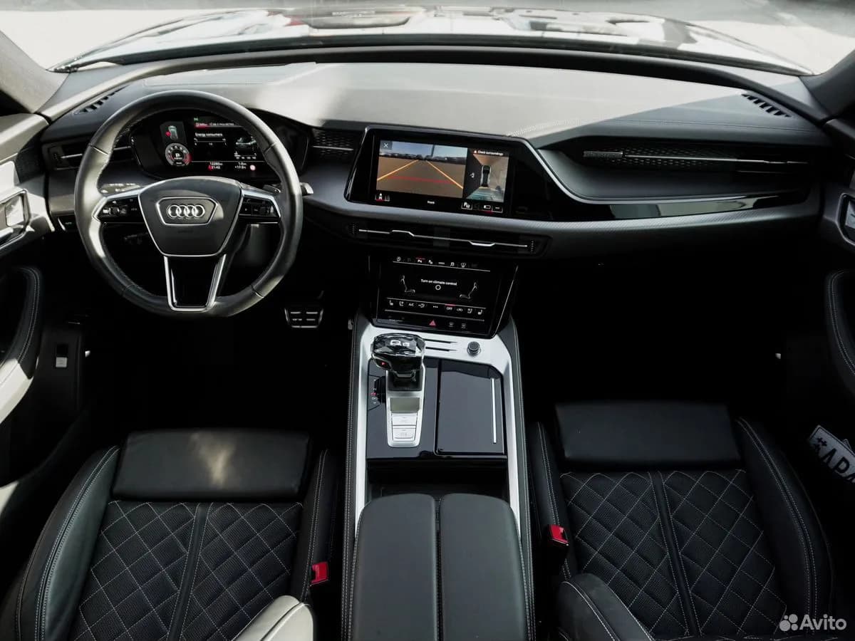 Audi Q6 — фото 37