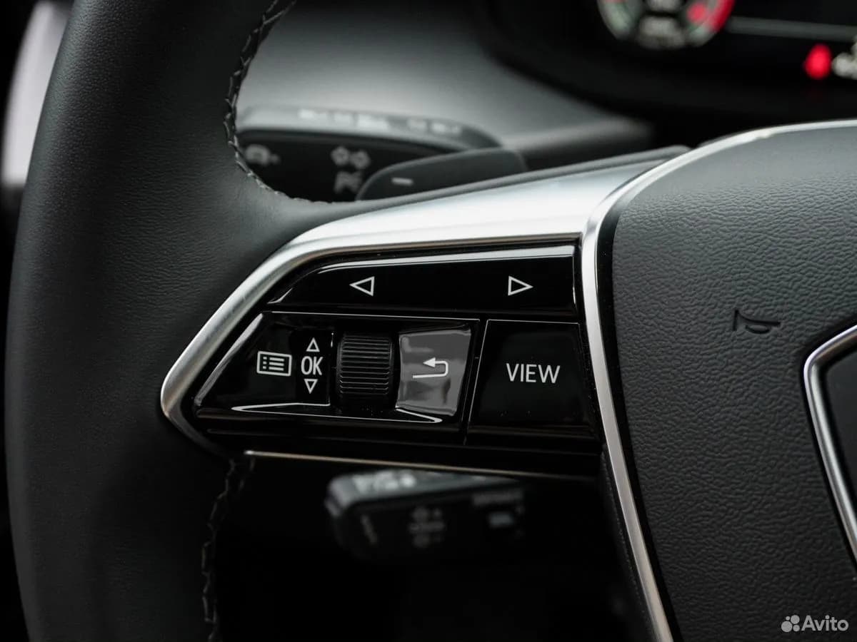 Audi Q6 — фото 19