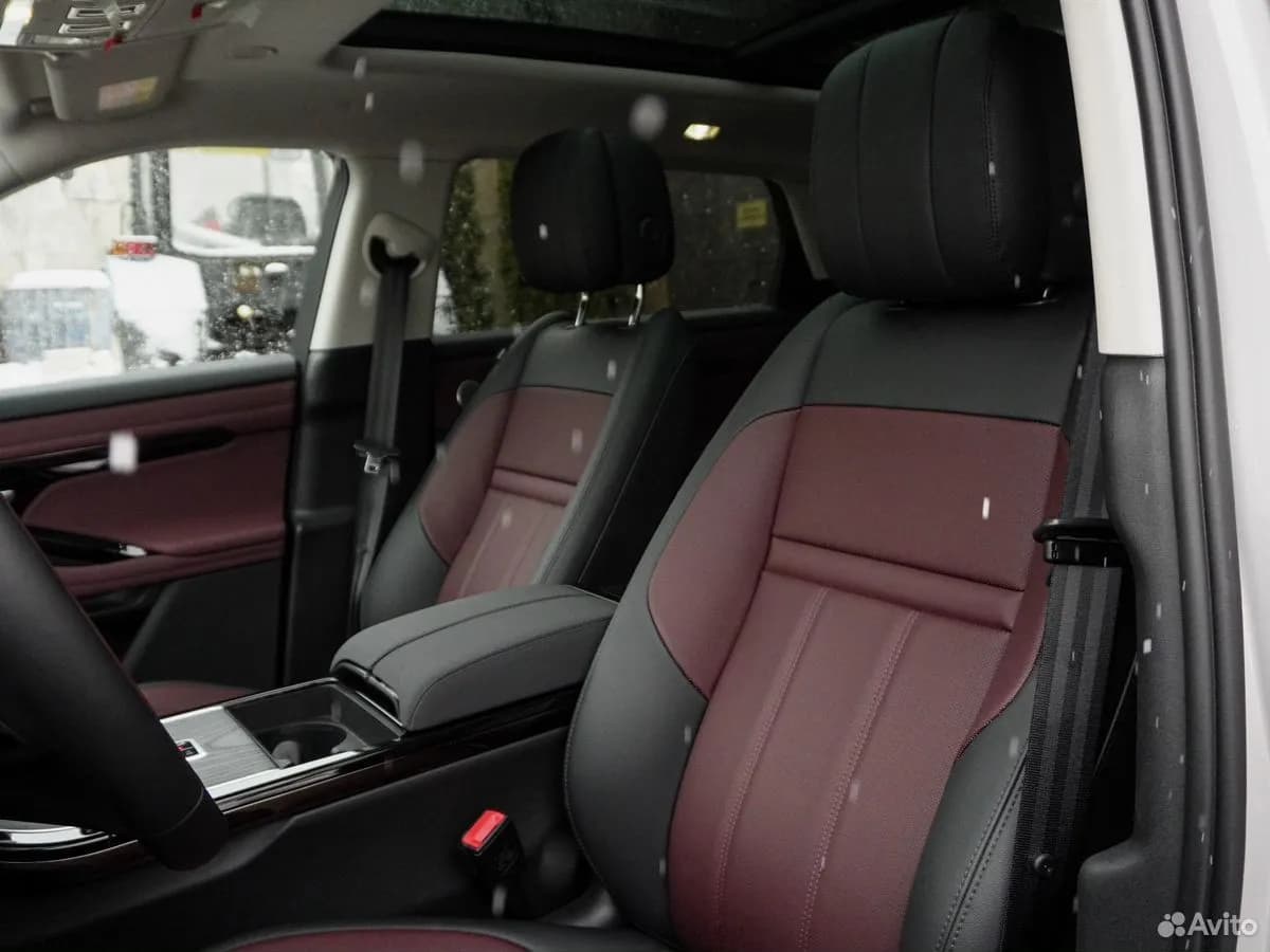 Land Rover Range Rover Evoque — фото 24