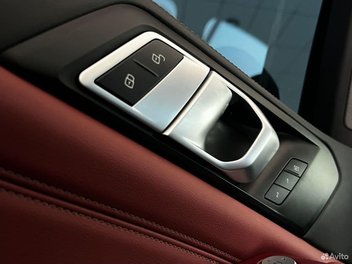 BMW X5 — фото 10