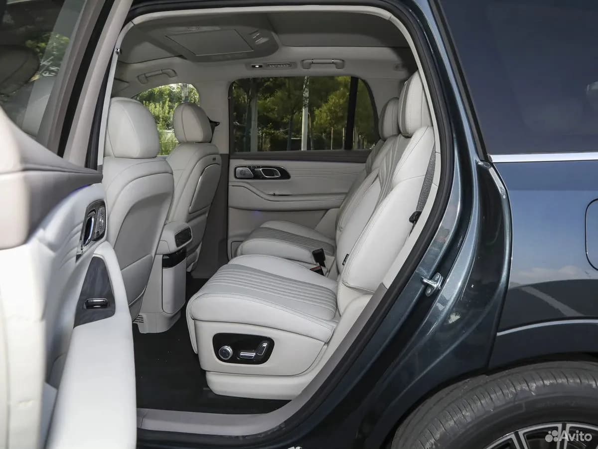 Geely Galaxy M9 — фото 8