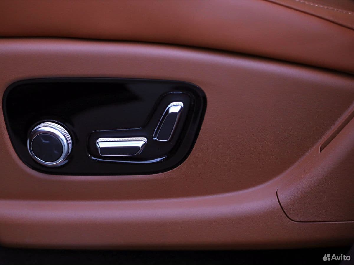 Geely Galaxy M9 — фото 13