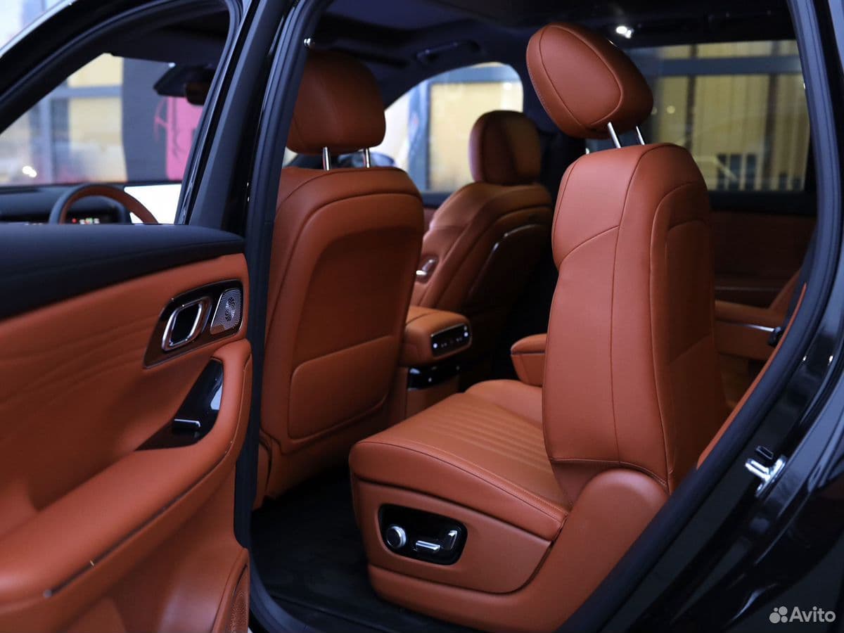 Geely Galaxy M9 — фото 4