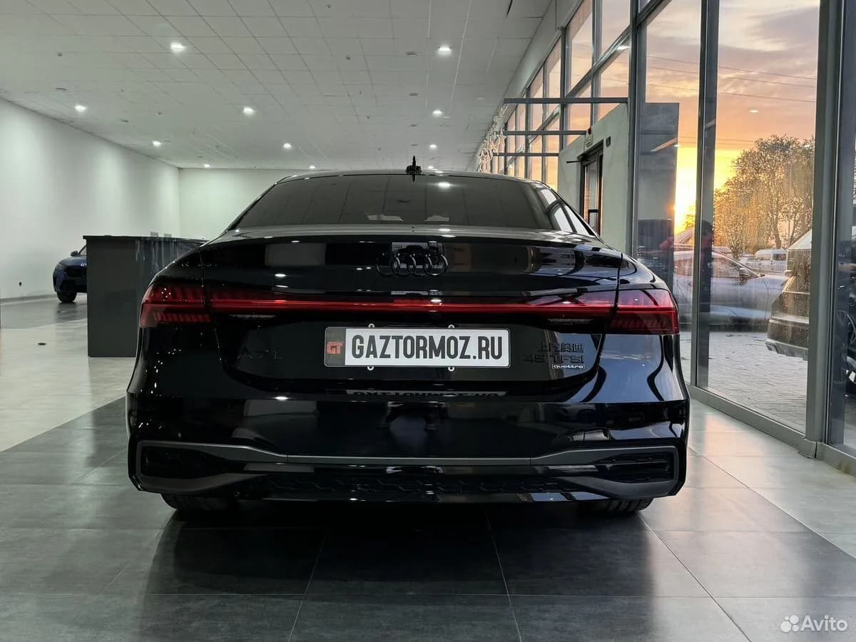 Audi A7L — фото 4