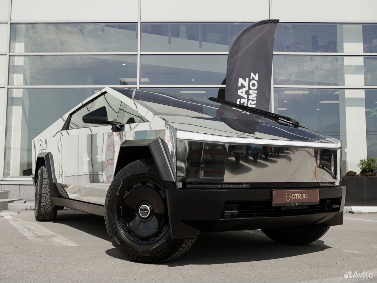 Tesla Cybertruck — фото 2