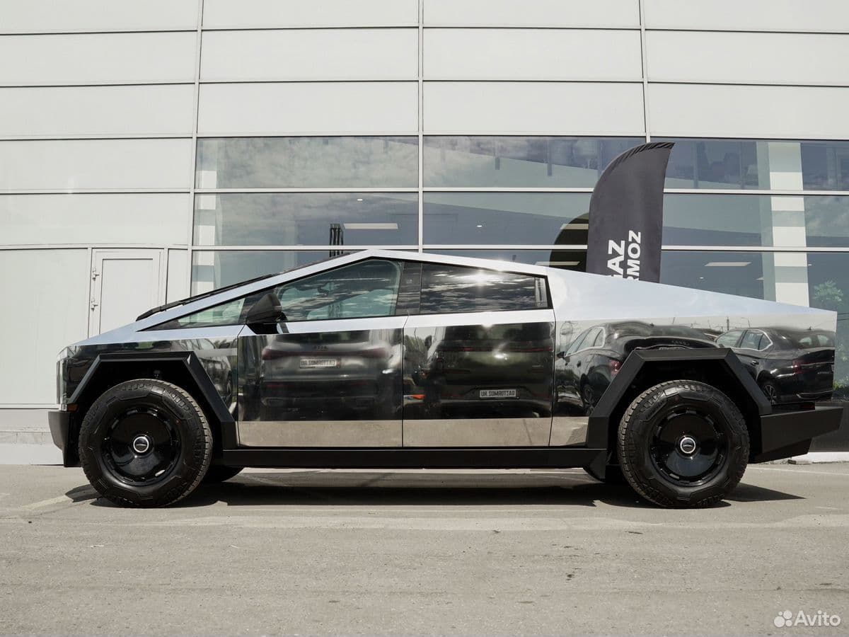 Tesla Cybertruck — фото 4