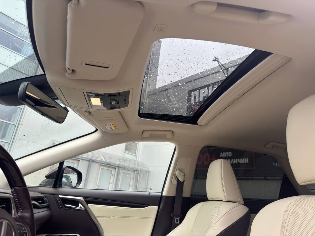 Lexus RX — фото 10