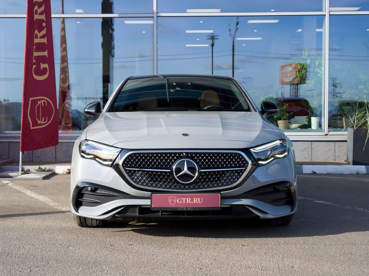 Mercedes-Benz E-класс — фото 2