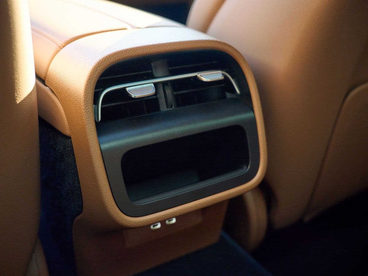 Mercedes-Benz E-класс — фото 38