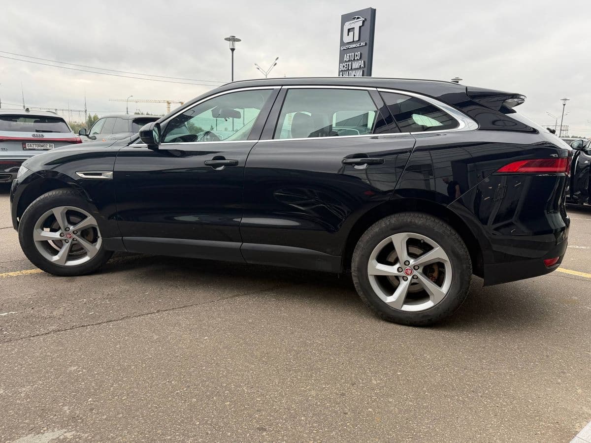 Jaguar F-Pace — фото 7