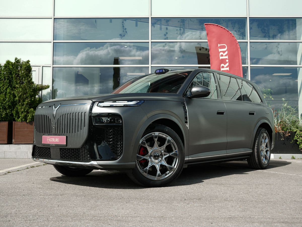Voyah Taishan X8