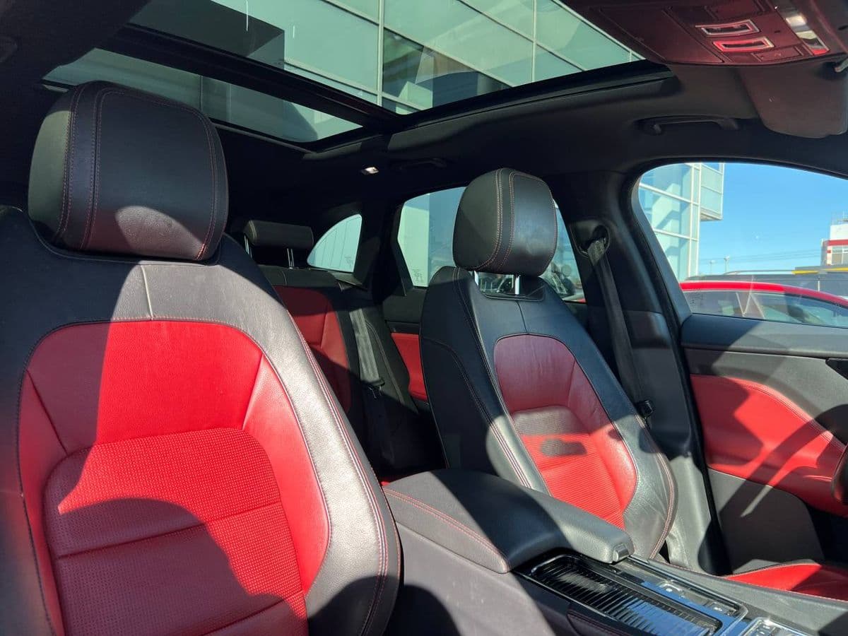 Jaguar F-Pace — фото 10