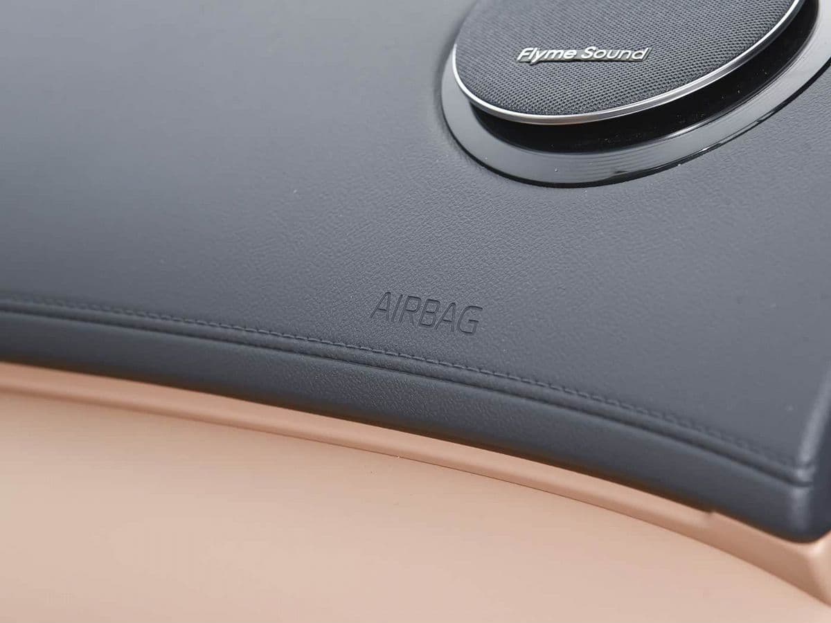 Geely Galaxy Starship 7 — фото 12