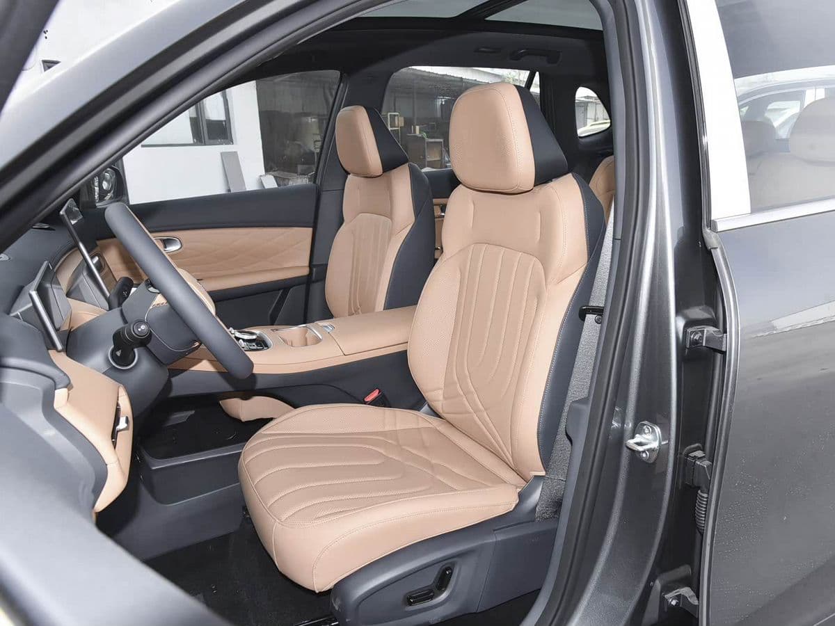 Geely Galaxy Starship 7 — фото 17